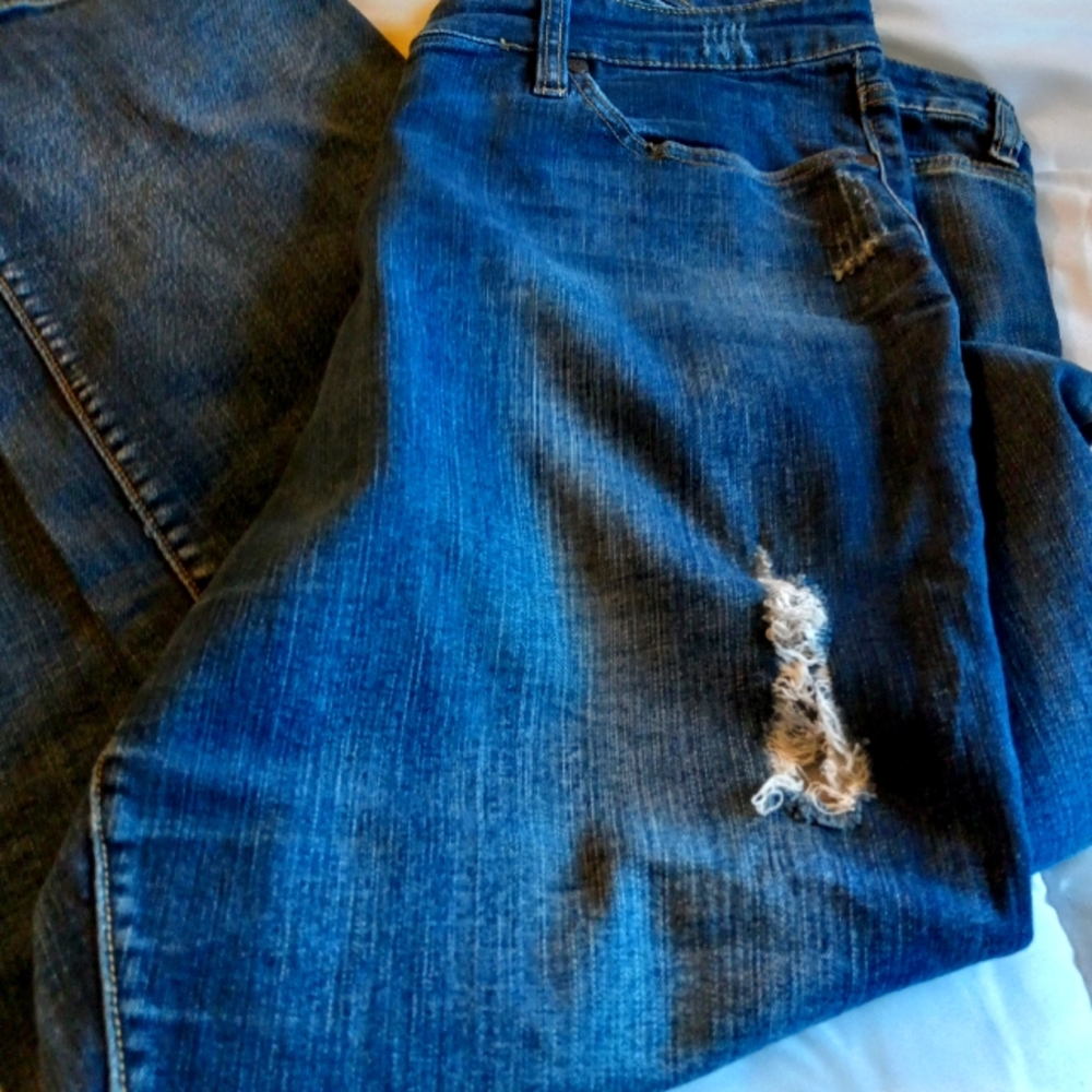 Torrid denim distressed bootcut jeans size 20 (free shipping with $25 purchase)